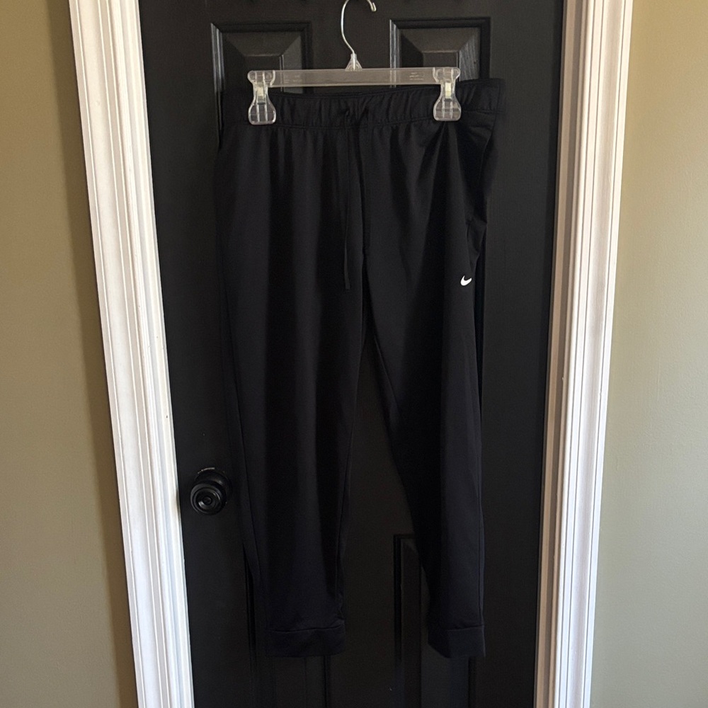 Drift Nike Ankle Pants